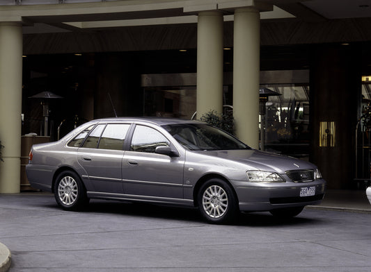 2003 Ford BA Fairlane Ghia in front of building HV 2003-0221