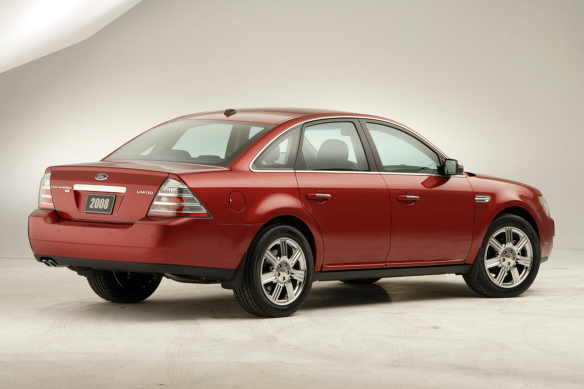 This archival image documents the 2007 Ford Five Hundred and is preserved in the Ford Heritage Vault as part of Ford Motor Company's historic photographic archive. Free for personal, non-commercial use. Ford Heritage Vault reference AR-2008-8.1.2....