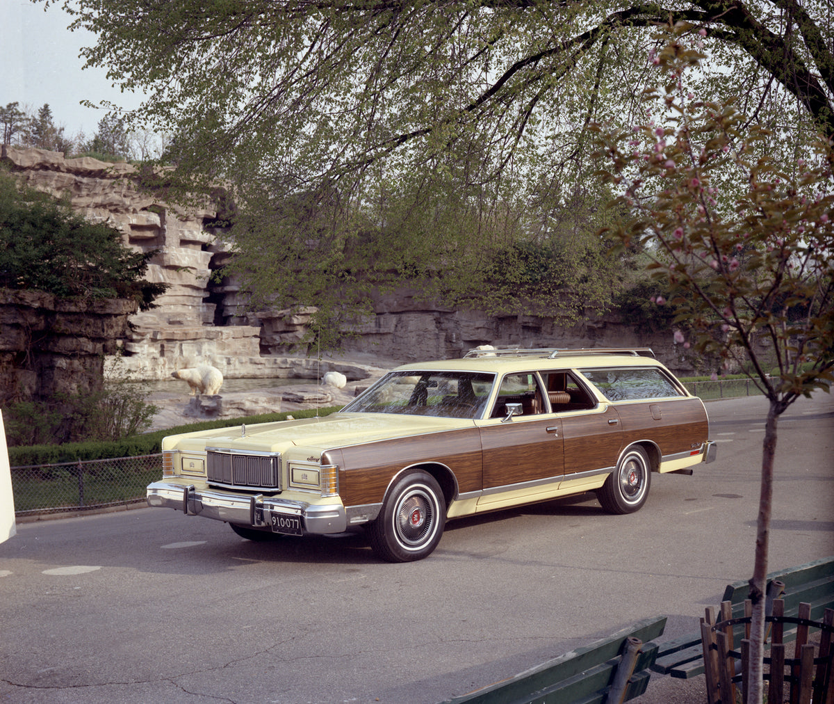 This archival image documents the 1976 Mercury Colony Park station wagon at Zoo and is preserved in the Ford Heritage Vault as part of Ford Motor Company's historic photographic archive. Free for personal, non-commercial use. Ford Heritage Vault r...
