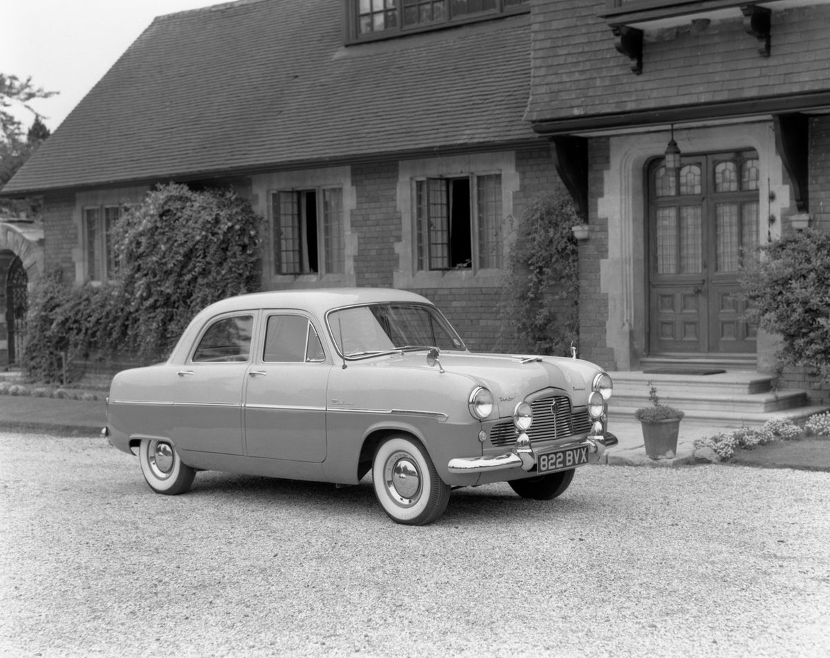 This archival image documents the 1955 Ford Zephyr-Zodiac in Essex scenic and is preserved in the Ford Heritage Vault as part of Ford Motor Company's historic photographic archive. Free for personal, non-commercial use. Ford Heritage Vault referen...