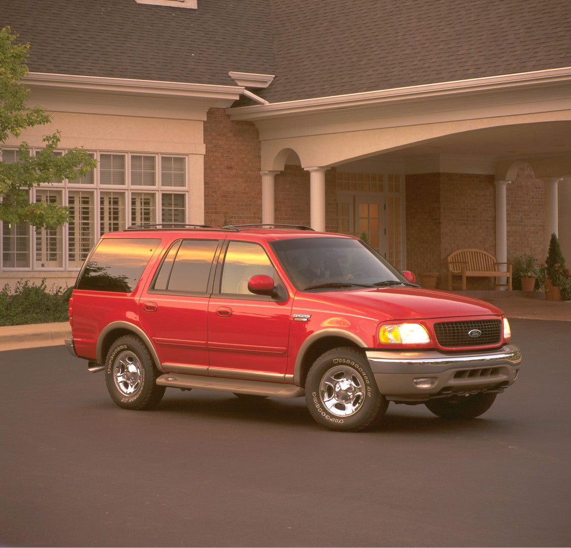 This archival image documents the 2001 Ford Expedition and is preserved in the Ford Heritage Vault as part of Ford Motor Company's historic photographic archive. Free for personal, non-commercial use. Ford Heritage Vault reference AR-2008-8.1.2.7340.