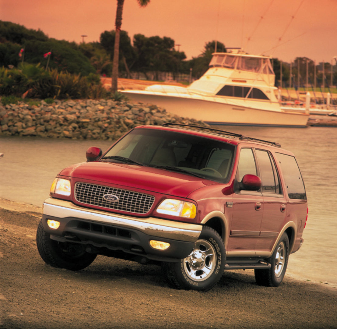 This archival image documents the 1999 Ford Expedition and is preserved in the Ford Heritage Vault as part of Ford Motor Company's historic photographic archive. Free for personal, non-commercial use. Ford Heritage Vault reference AR-2008-8.1.2.7072.
