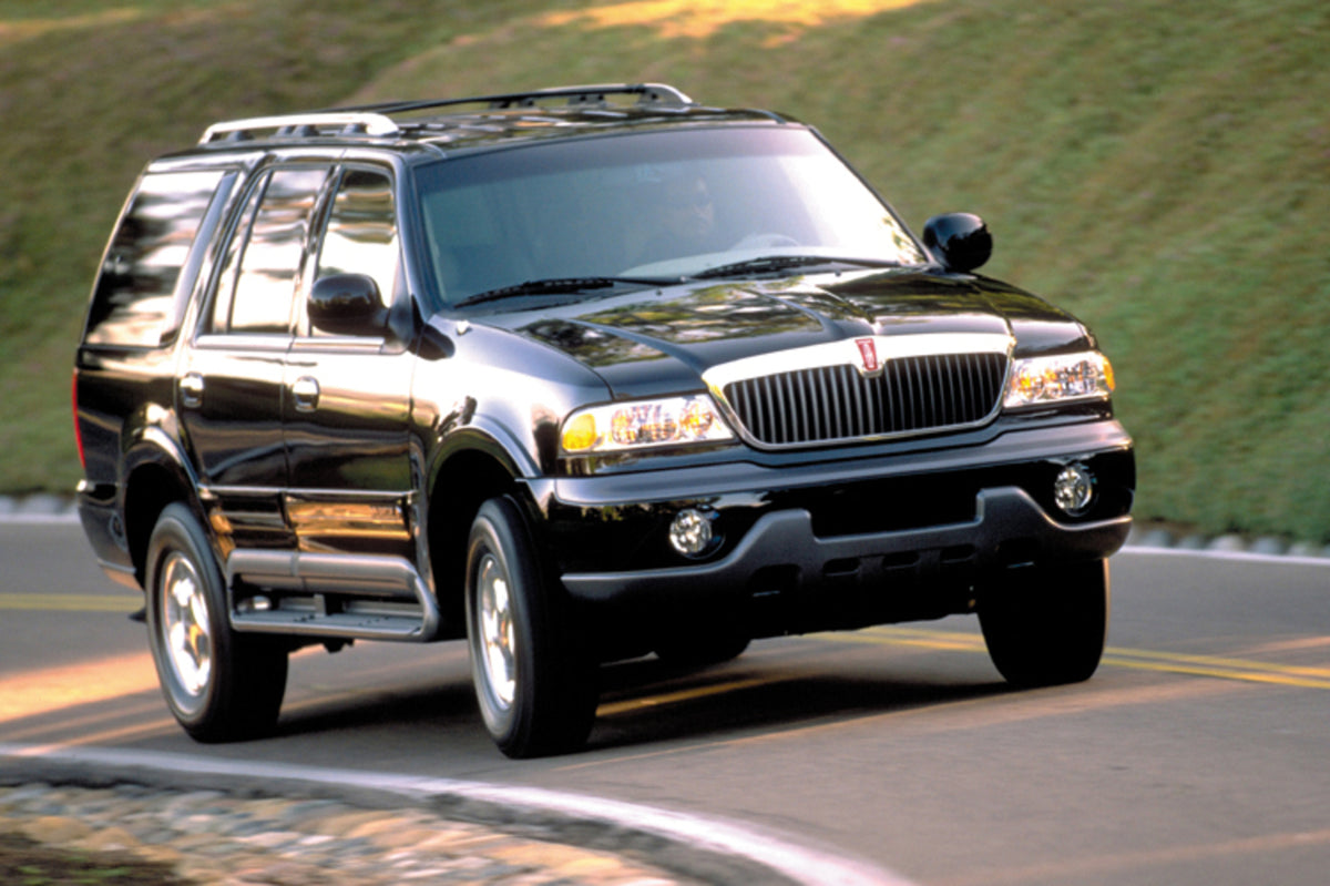 This archival image documents the 1999 Lincoln Navigator and is preserved in the Ford Heritage Vault as part of Ford Motor Company's historic photographic archive. Free for personal, non-commercial use. Ford Heritage Vault reference AR-2008-8.1.1....