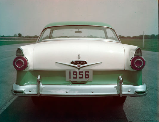 1956 Ford Fairlane Victoria two-door hardtop HV 1956-0015