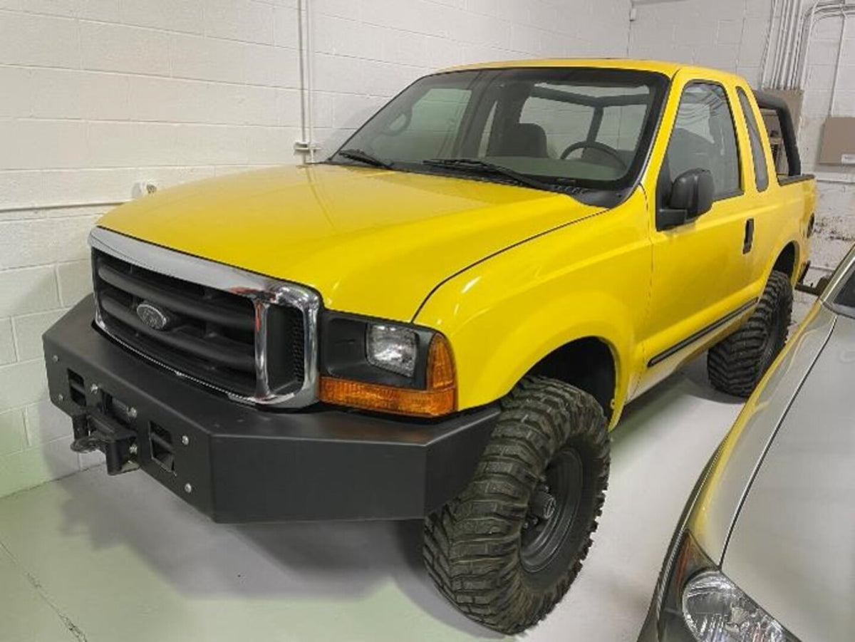 This archival image documents the 1997 Heritage Archive - 1998 Ford F-250 Super Duty "Bronco" Concept Truck and is preserved in the Ford Heritage Vault as part of Ford Motor Company's historic photographic archive. Free for personal, non-commercia...