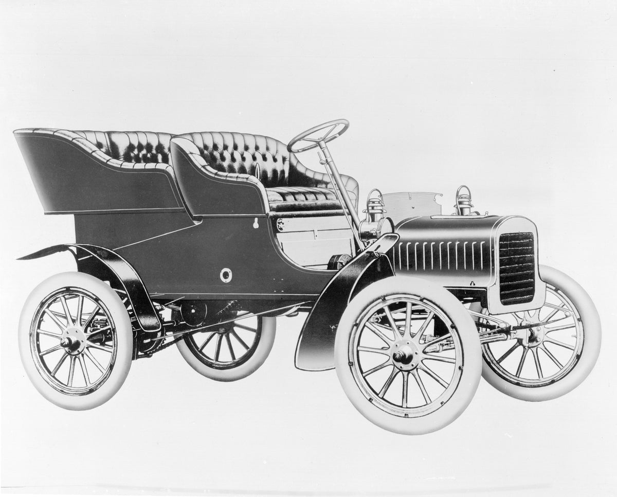 This archival image documents the 1905 Ford Model C and is preserved in the Ford Heritage Vault as part of Ford Motor Company's historic photographic archive. Free for personal, non-commercial use. Ford Heritage Vault reference AR-2008-8.1.4.54.