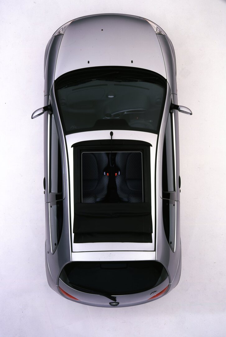 This archival image documents the 2001 Ford Ka Mark I aerial view with open sunroof in studio and is preserved in the Ford Heritage Vault as part of Ford Motor Company's historic photographic archive. Free for personal, non-commercial use. Ford He...