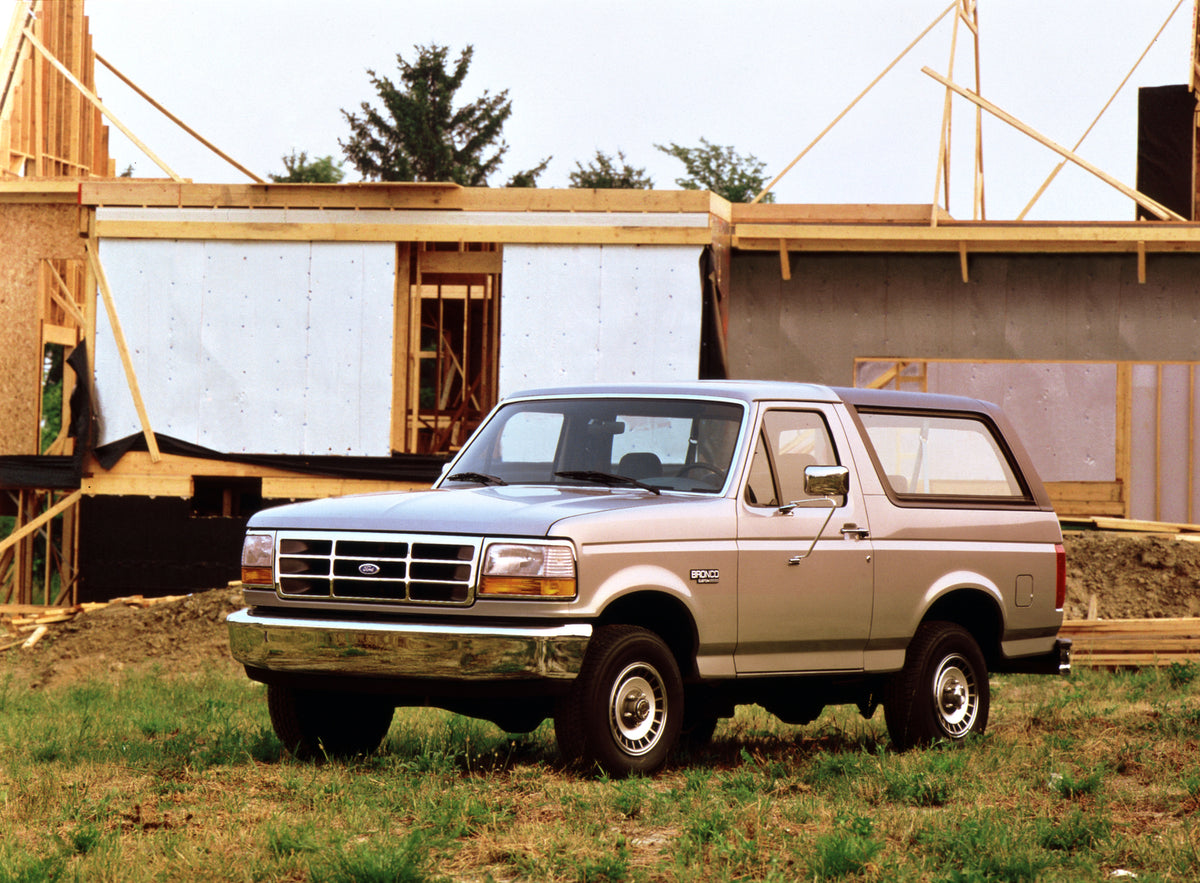This archival image documents the 1992 Ford Bronco and is preserved in the Ford Heritage Vault as part of Ford Motor Company's historic photographic archive. Free for personal, non-commercial use. Ford Heritage Vault reference AR-2008-8.1.7.307.