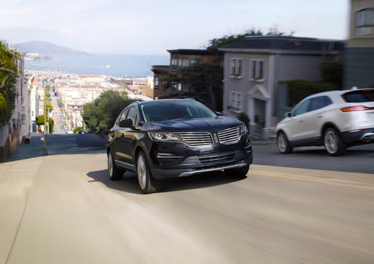 2017 Lincoln MKC action shot on city street MS200027 HV 2017-0036