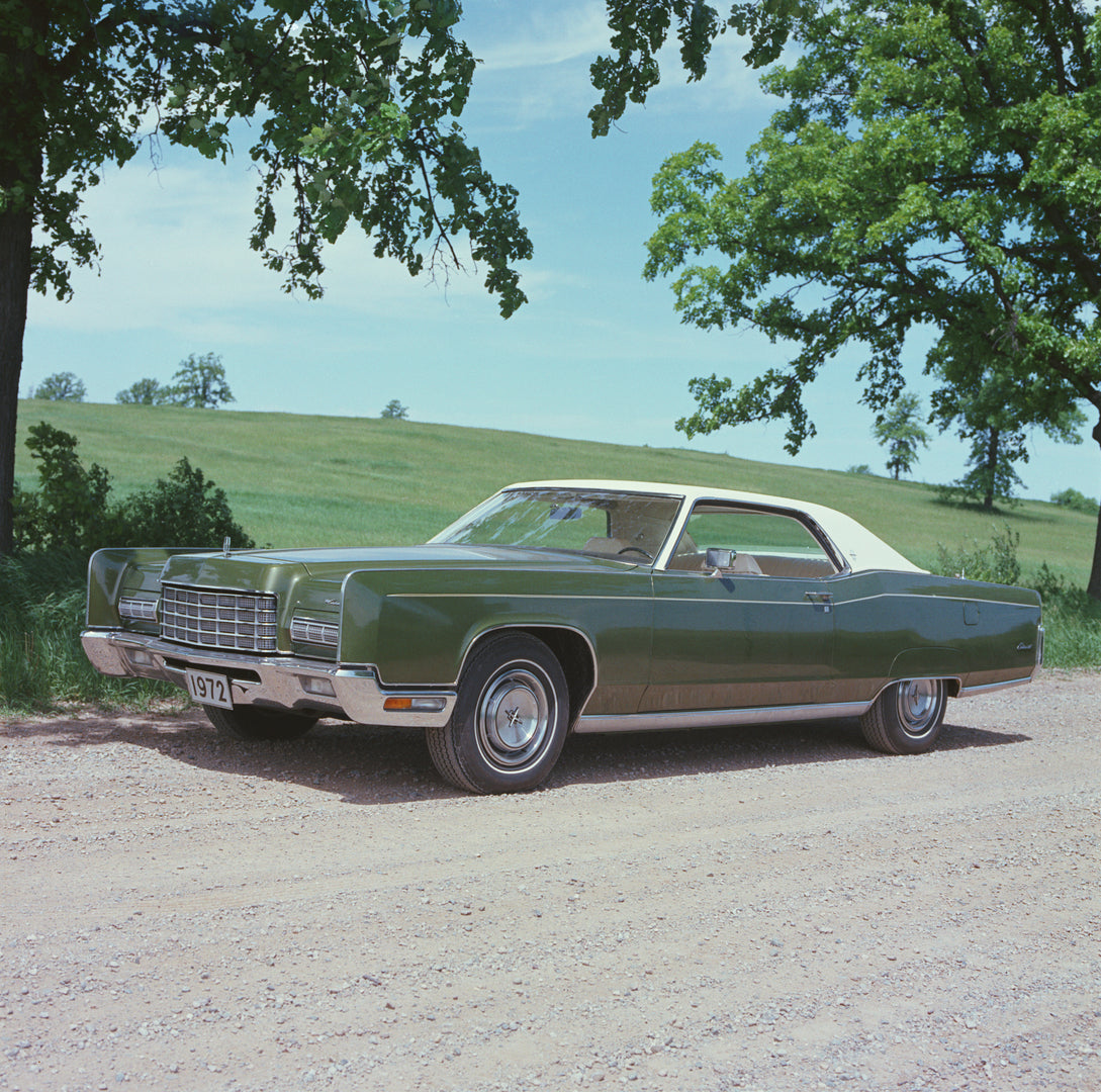 This archival image documents the 1972 Lincoln Continental hardtop and is preserved in the Ford Heritage Vault as part of Ford Motor Company's historic photographic archive. Free for personal, non-commercial use. Ford Heritage Vault reference AR-2...