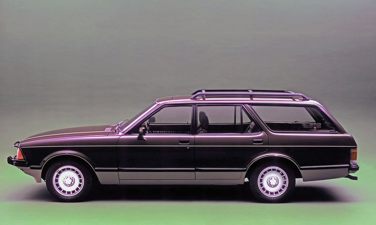 This archival image documents the 1978 Ford Granada Estate Hunter-Chasseur wagon in studio 1978-206-4 and is preserved in the Ford Heritage Vault as part of Ford Motor Company's historic photographic archive. Free for personal, non-commercial use....