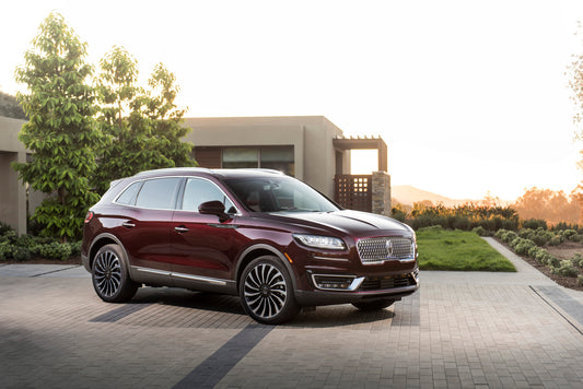 2019 Lincoln Nautilus at scenic house HV 2019-0029