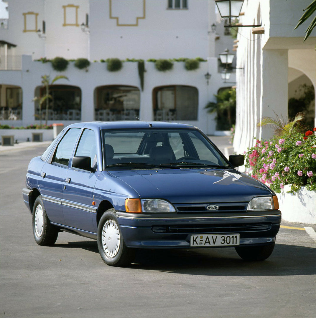 This archival image documents the 1990 Ford Escort CE-14 LHD in Spain and is preserved in the Ford Heritage Vault as part of Ford Motor Company's historic photographic archive. Free for personal, non-commercial use. Ford Heritage Vault reference A...