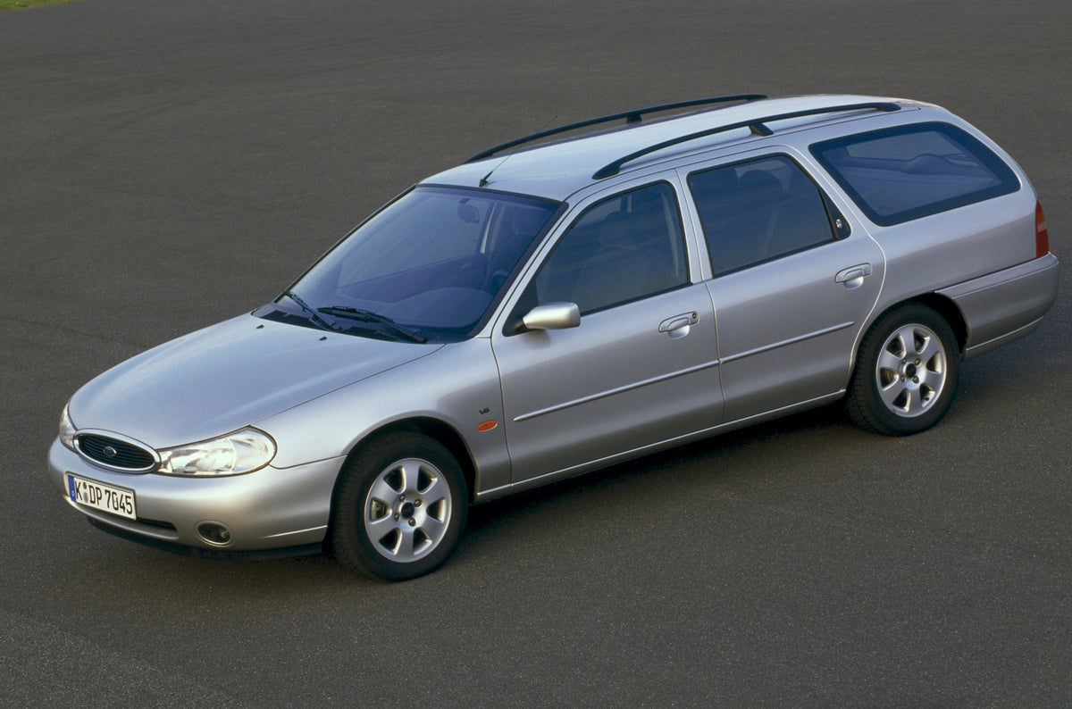 This archival image documents the 1997 Ford Mondeo Mark II on pavement and is preserved in the Ford Heritage Vault as part of Ford Motor Company's historic photographic archive. Free for personal, non-commercial use. Ford Heritage Vault reference ...