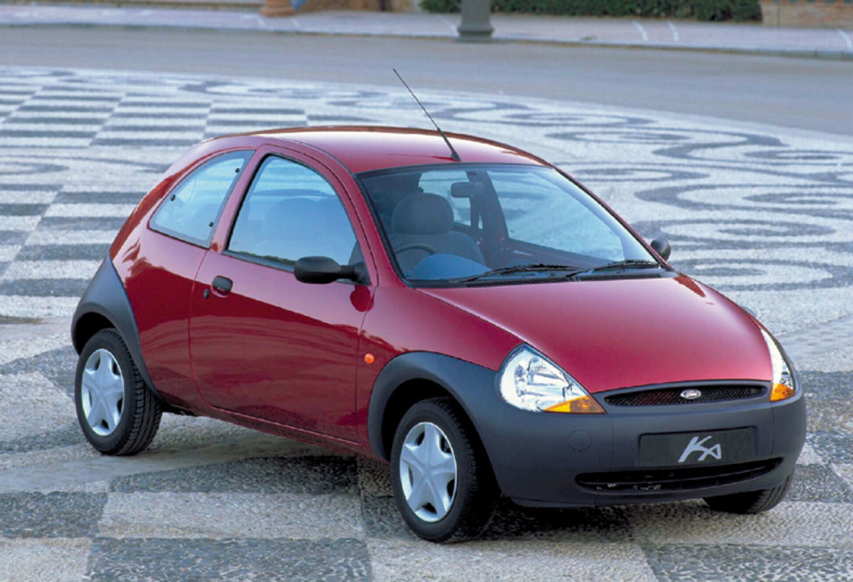 This archival image documents the 1999 Ford Ka on scenic mosaic and is preserved in the Ford Heritage Vault as part of Ford Motor Company's historic photographic archive. Free for personal, non-commercial use. Ford Heritage Vault reference AR-2008...