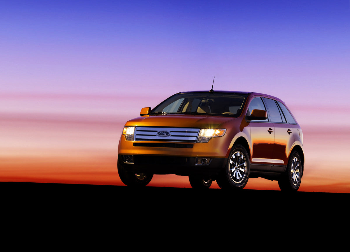 This archival image documents the 2007 Ford Edge and is preserved in the Ford Heritage Vault as part of Ford Motor Company's historic photographic archive. Free for personal, non-commercial use. Ford Heritage Vault reference AR-2008-8.1.2.7560.