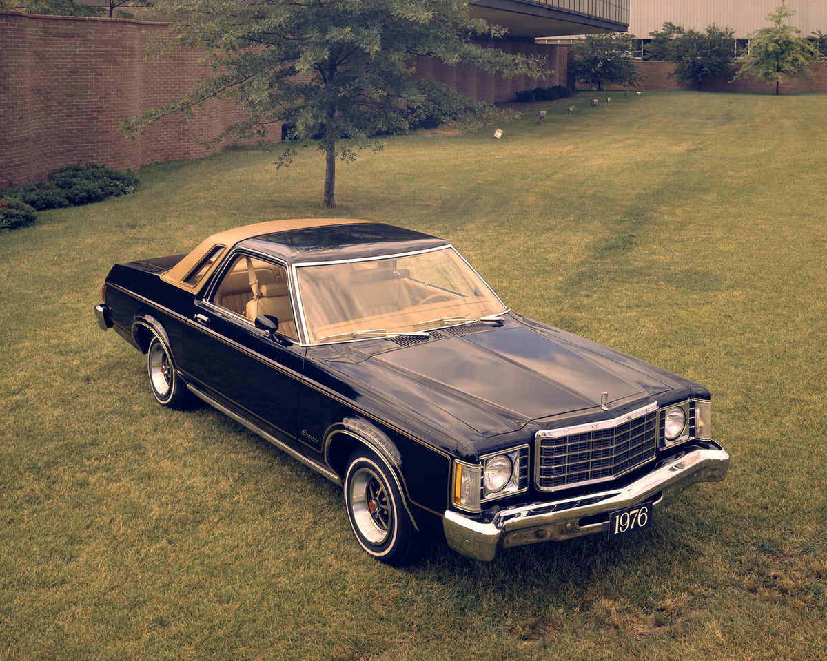 This archival image documents the 1976 Ford Granada two-door and is preserved in the Ford Heritage Vault as part of Ford Motor Company's historic photographic archive. Free for personal, non-commercial use. Ford Heritage Vault reference AR-2008-8....