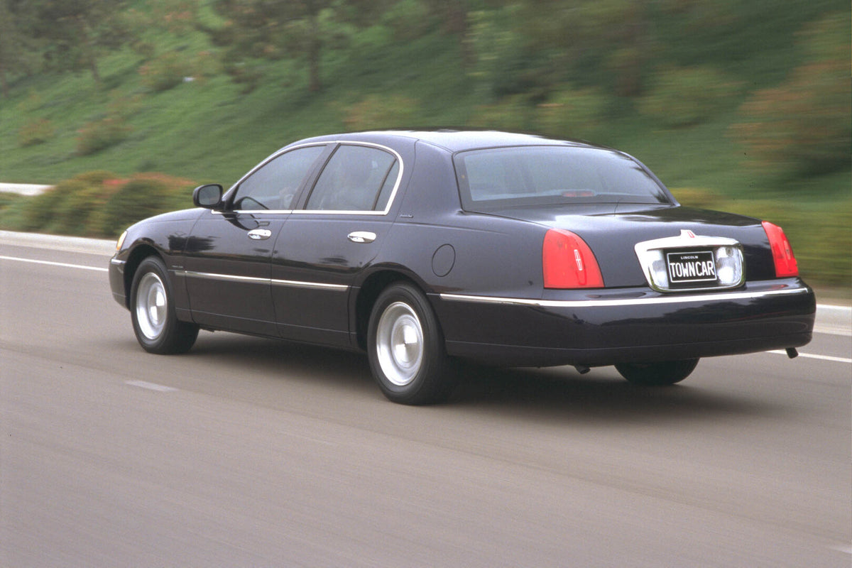 This archival image documents the 2000 Lincoln Town Car AR-2002-213709 and is preserved in the Ford Heritage Vault as part of Ford Motor Company's historic photographic archive. Free for personal, non-commercial use. Ford Heritage Vault reference ...
