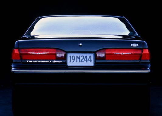 1992 Ford Thunderbird Sport trunk HV 1992-0022